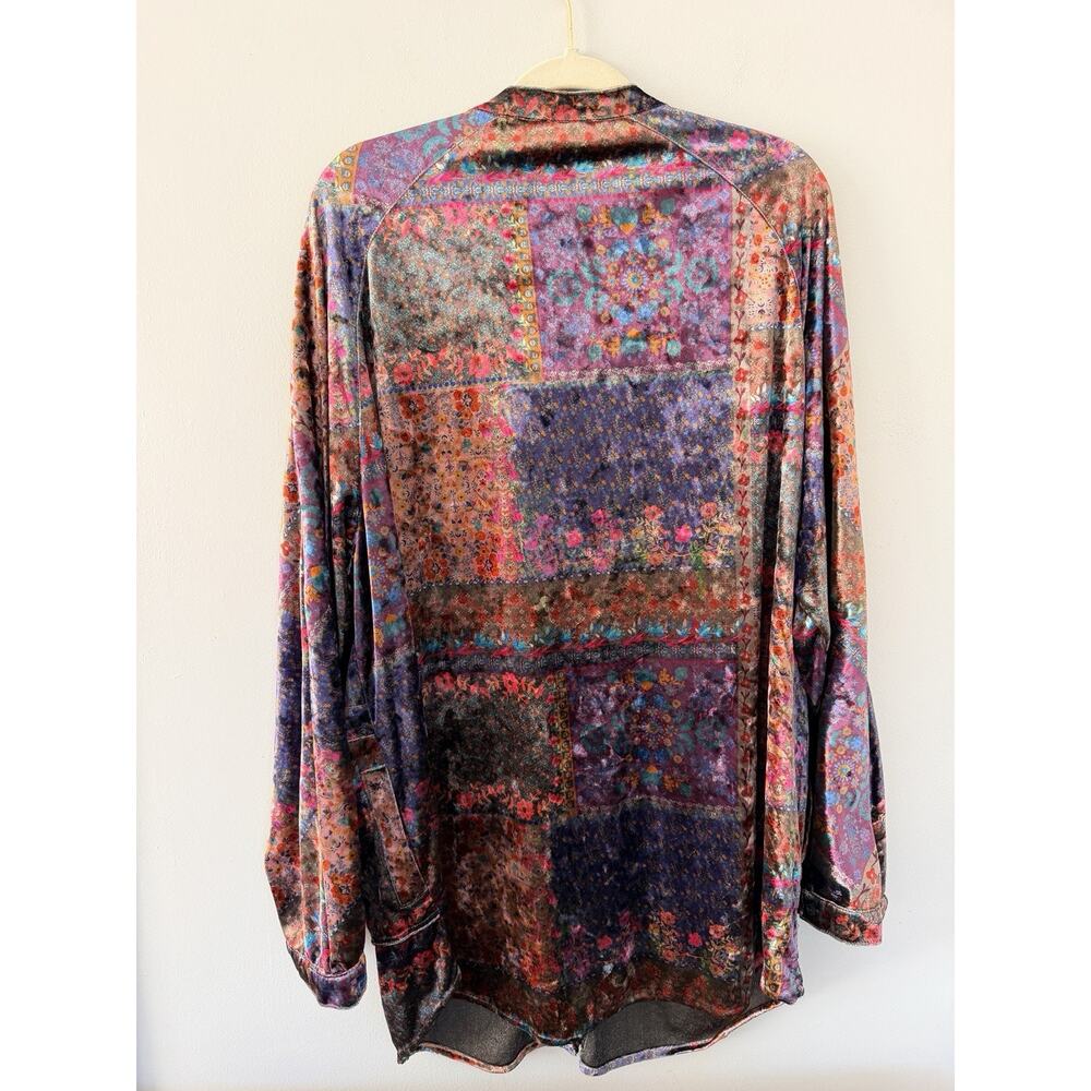 Natural Life Laid Back Velvet Button Down Top Size XXL Floral Patchwork Artsy - Picture 5 of 7